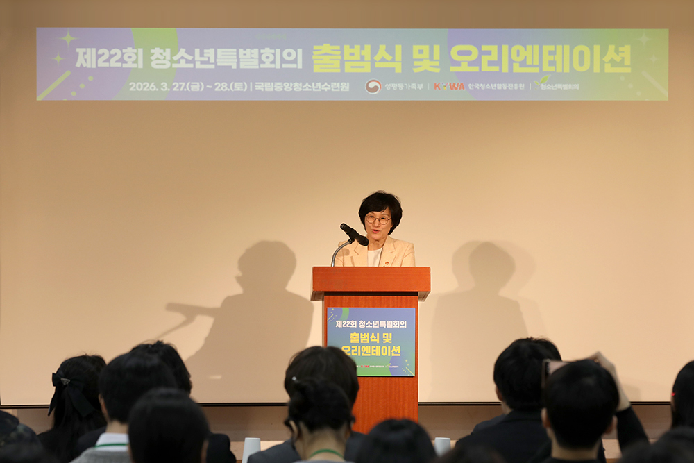 ���� ����