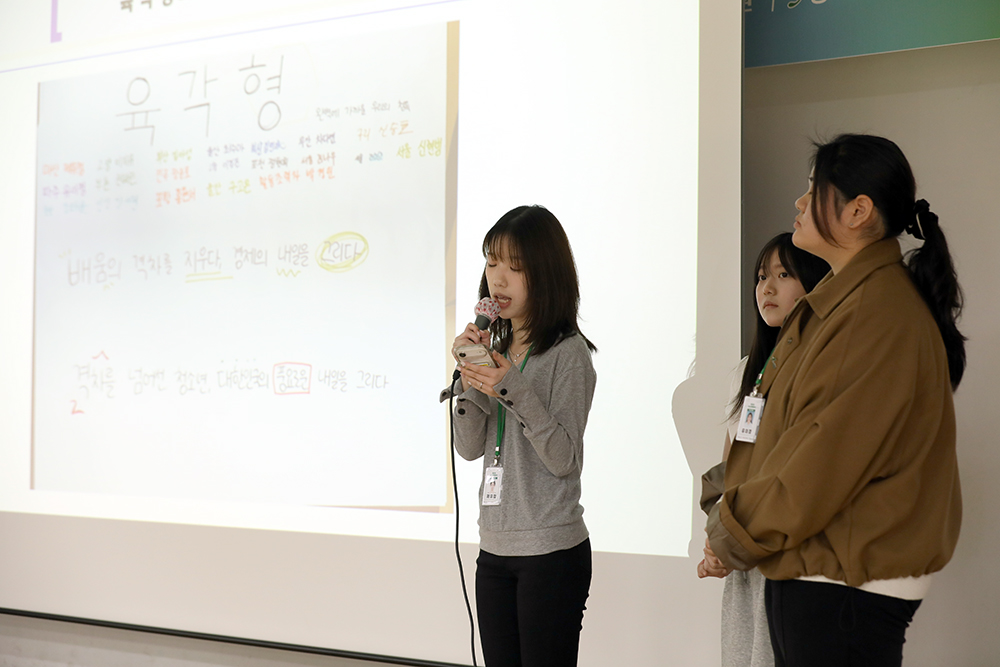 ���� ����