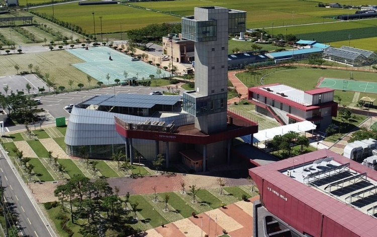 ����û�ҳ���̿��������� ���� (����=�ѱ�û�ҳ�Ȱ������� ����)